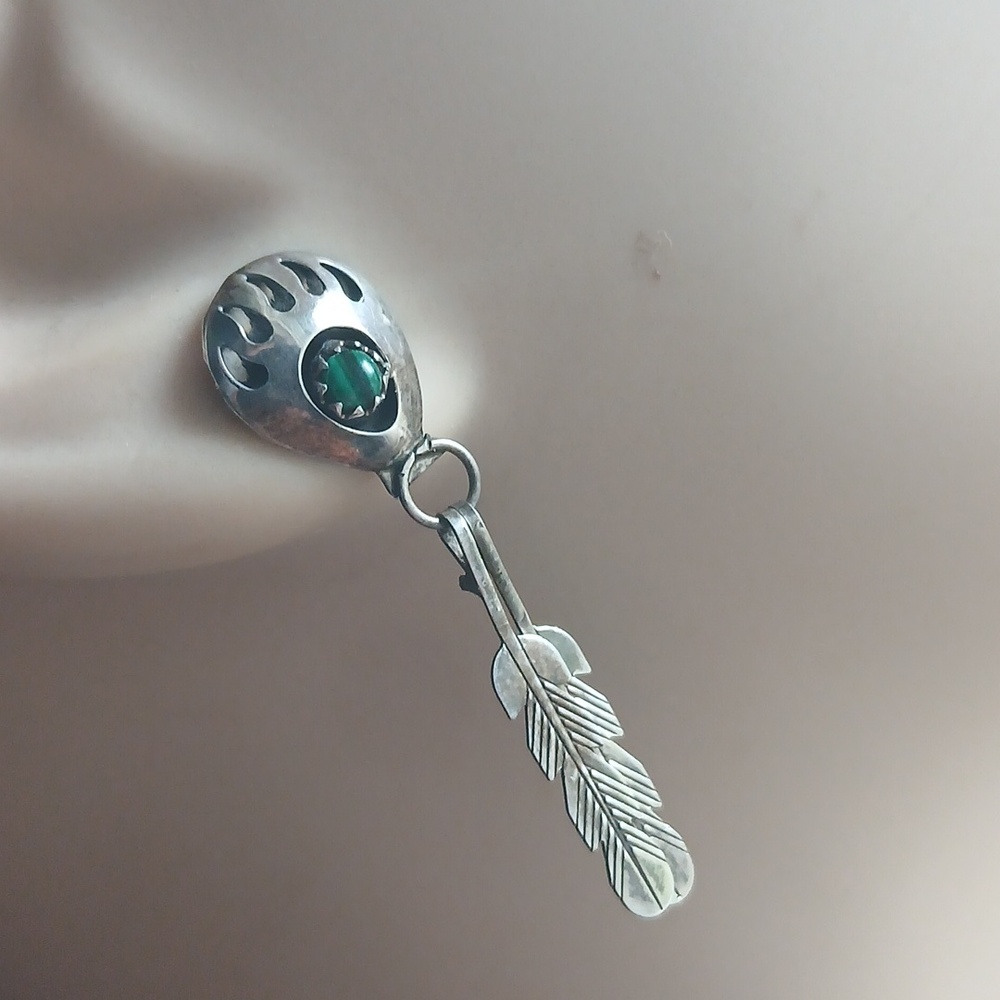 Bear Paw Sterling Shadow Box W/Feathers Malachite Earrings Vintage Authentic